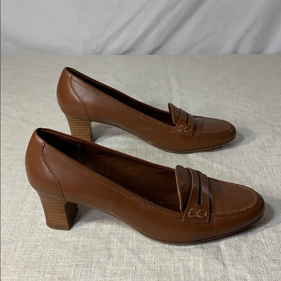 Brooks Brothers heels - Picture 3 of 7